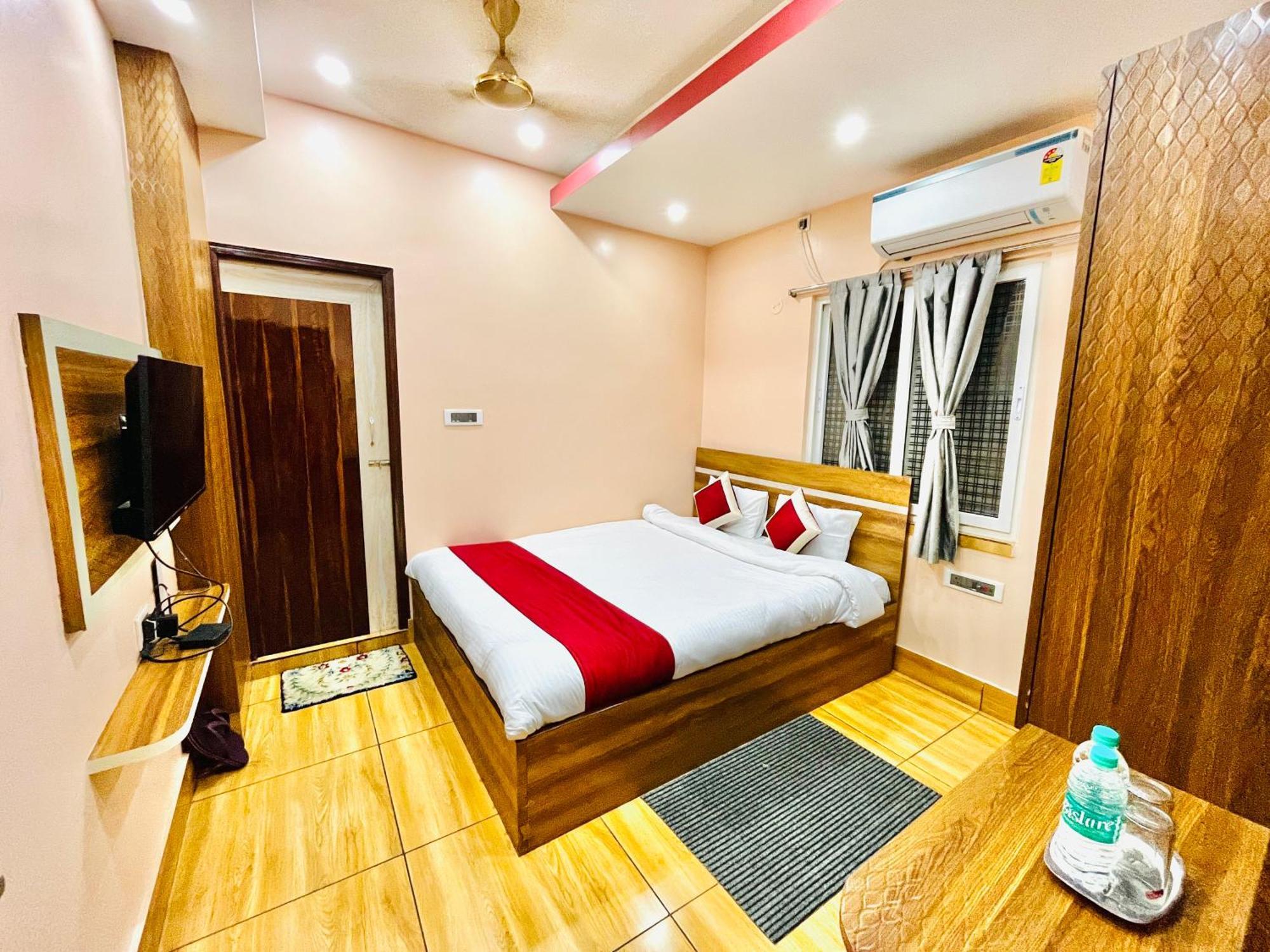 כלכותה Hotel Kanan Inn מראה חיצוני תמונה