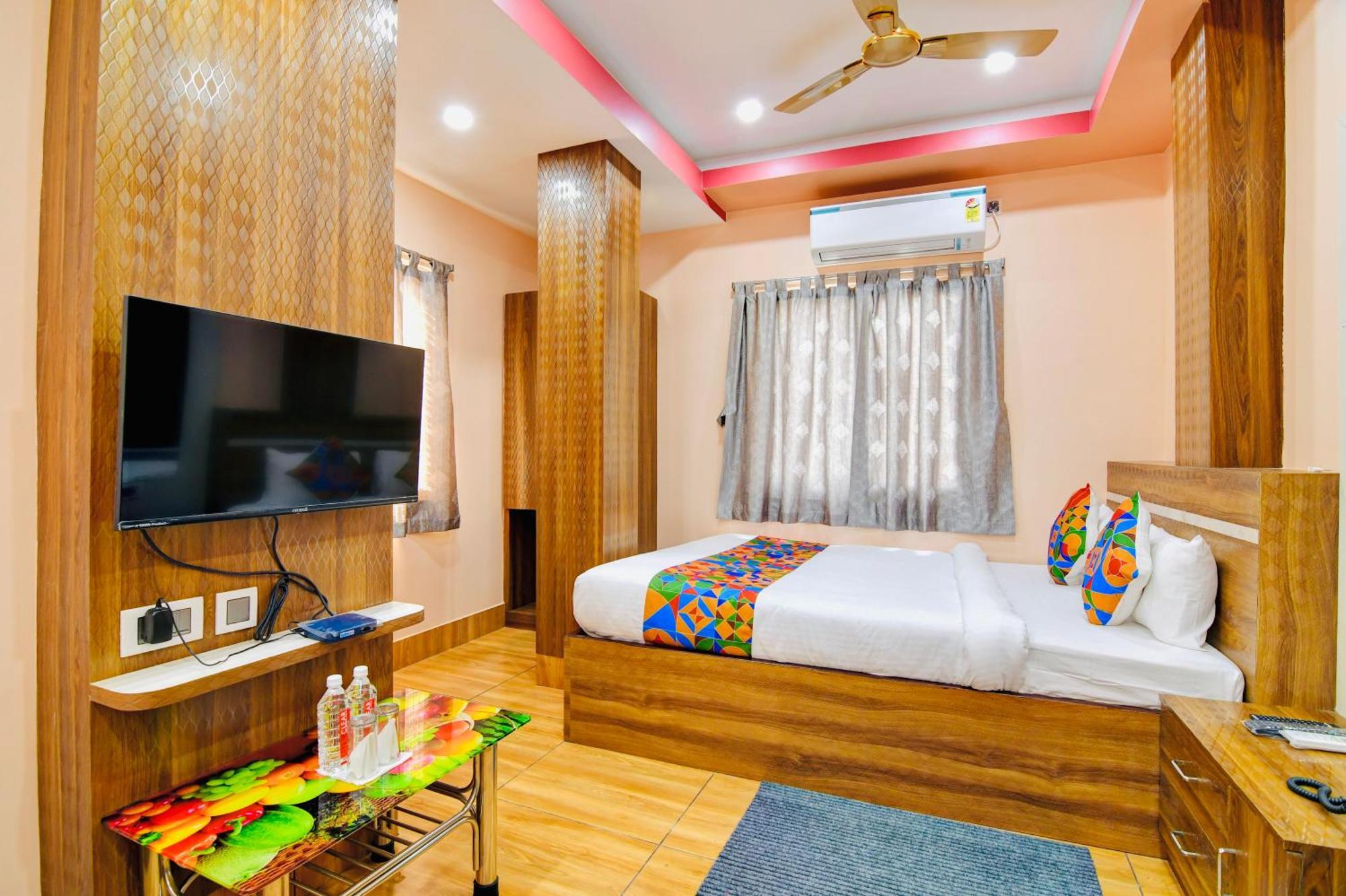 כלכותה Hotel Kanan Inn מראה חיצוני תמונה