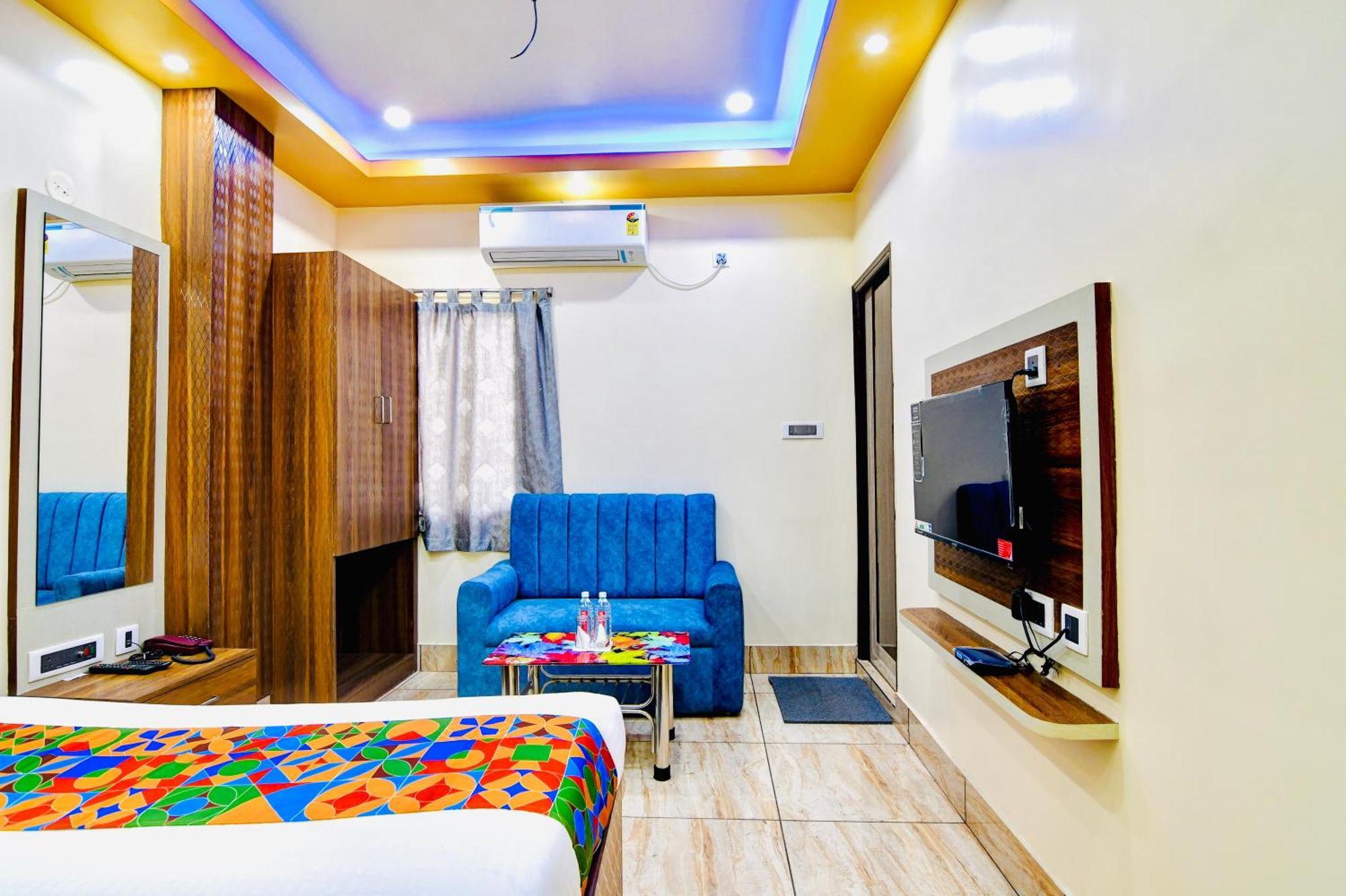 כלכותה Hotel Kanan Inn מראה חיצוני תמונה